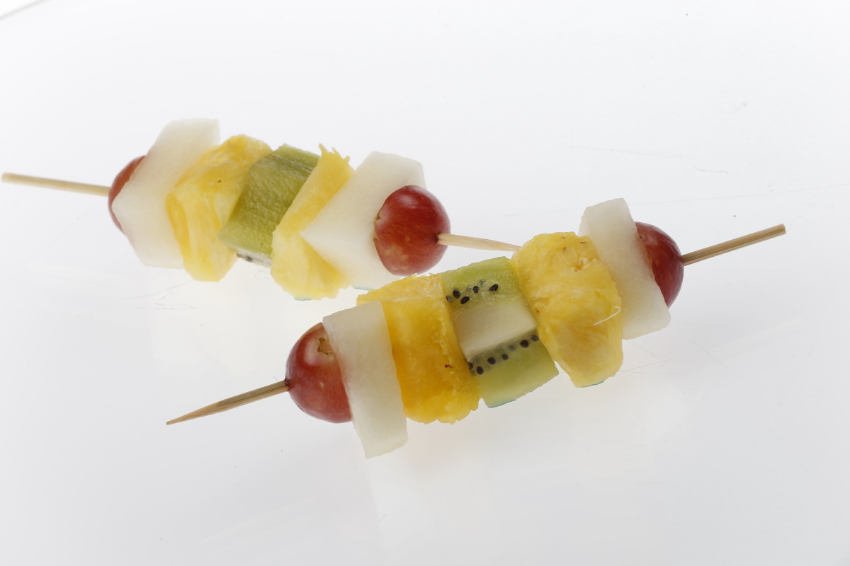 MINI FRUIT SKEWER