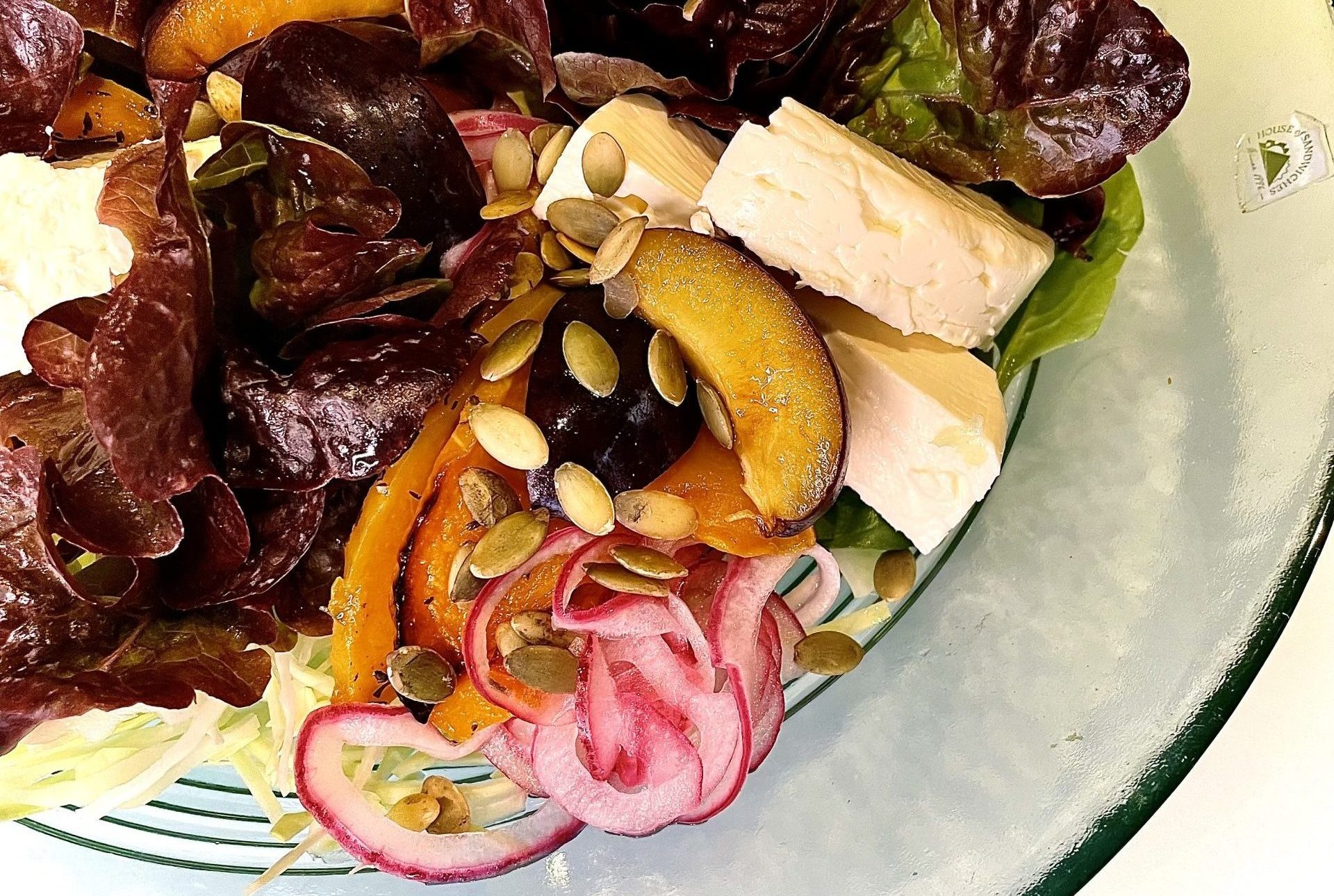 ROASTED BUTTERNUT SQUASH & FETA SALAD (G)