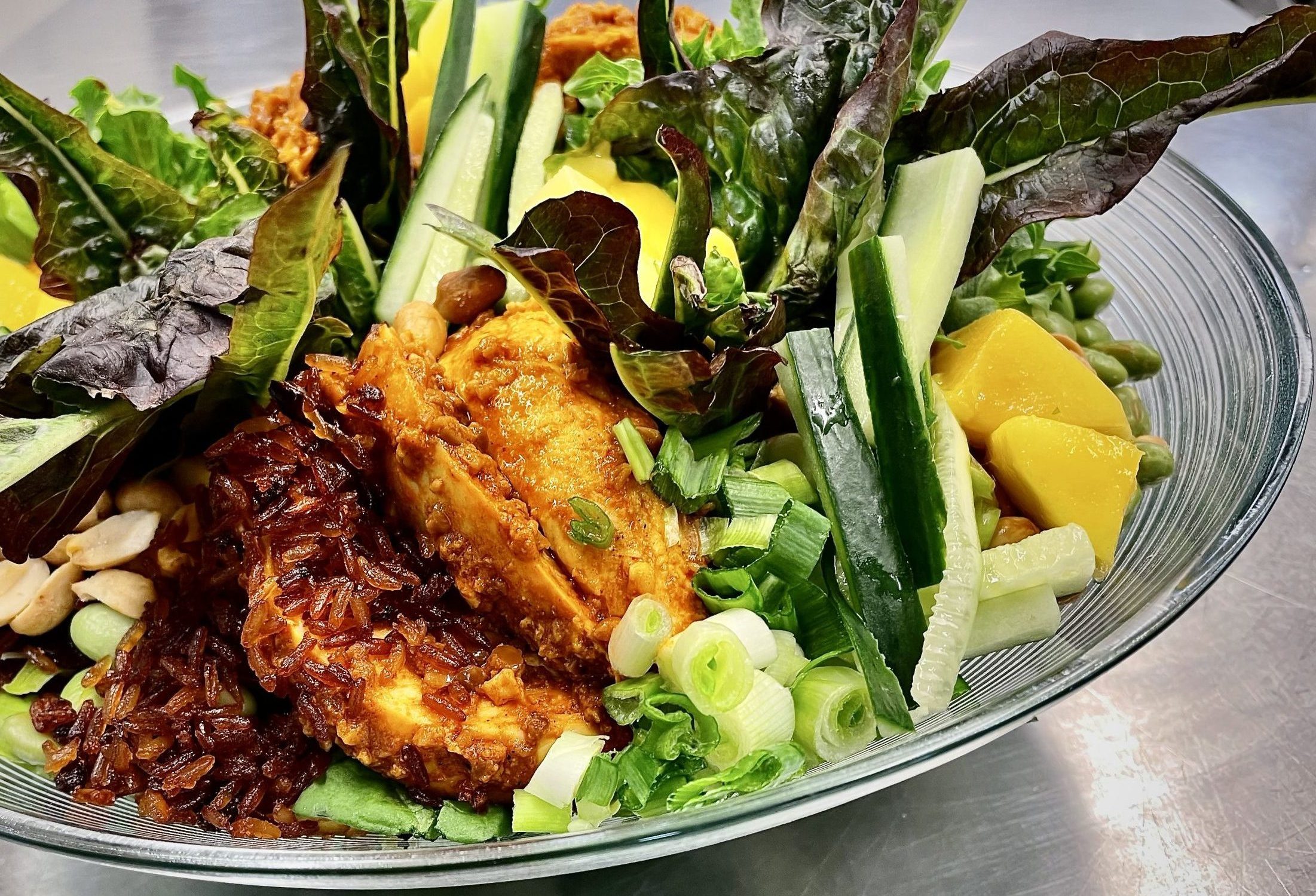 CRISPY RICE CHICKEN SALAD